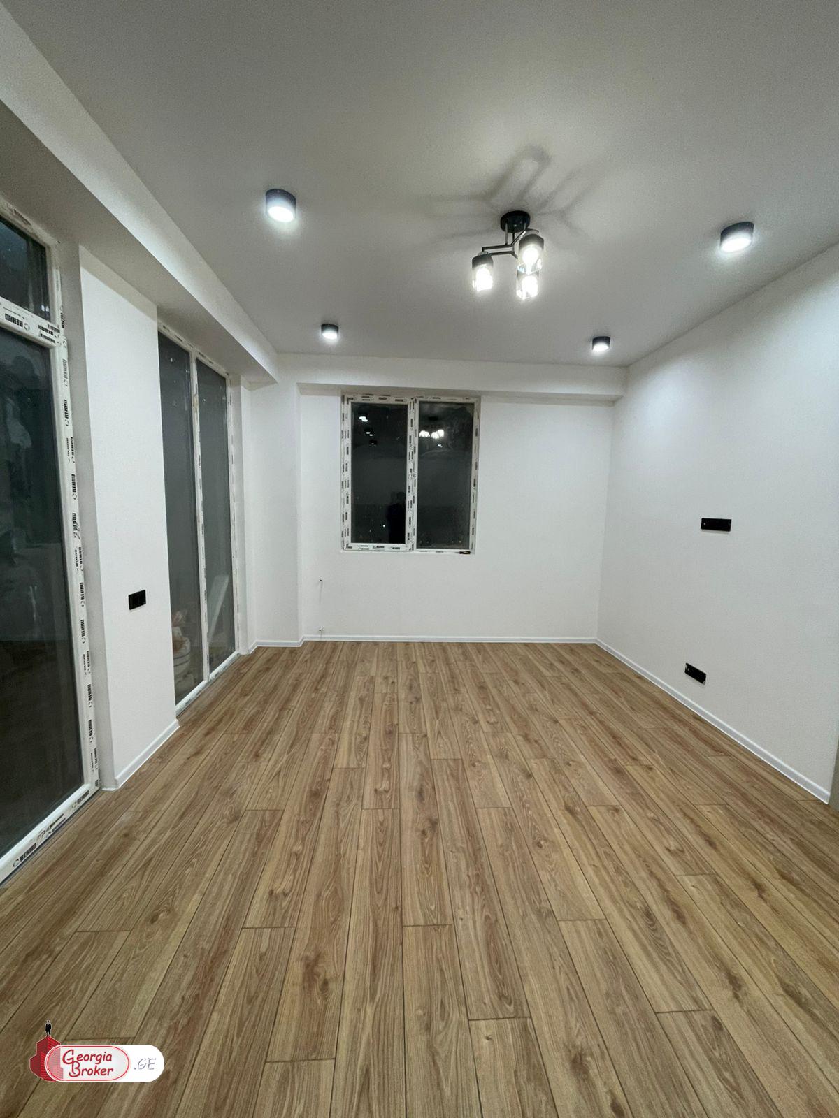 nearly repaired 3-room apartment for sale